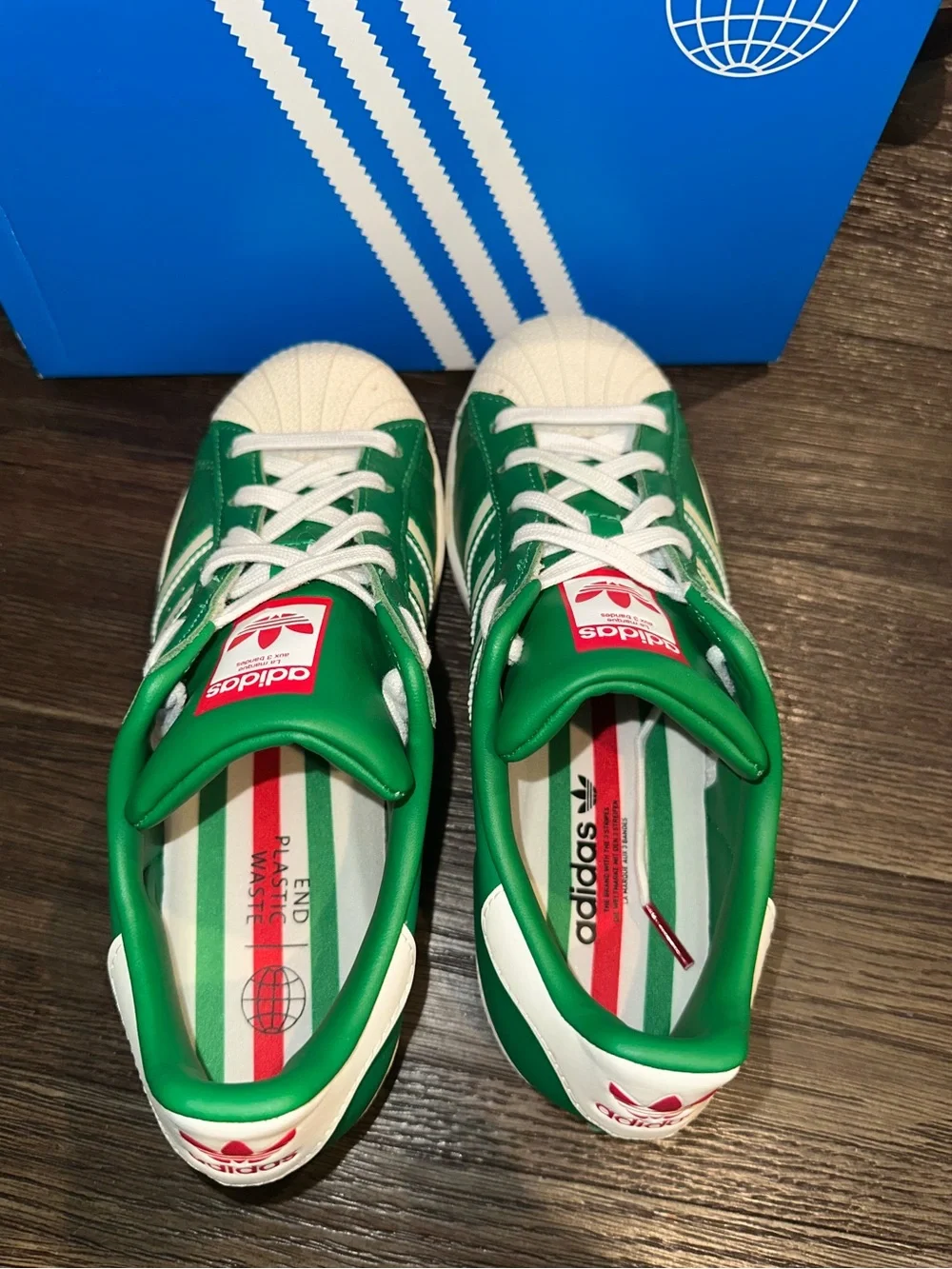 Adidas Superstar J Sneakers